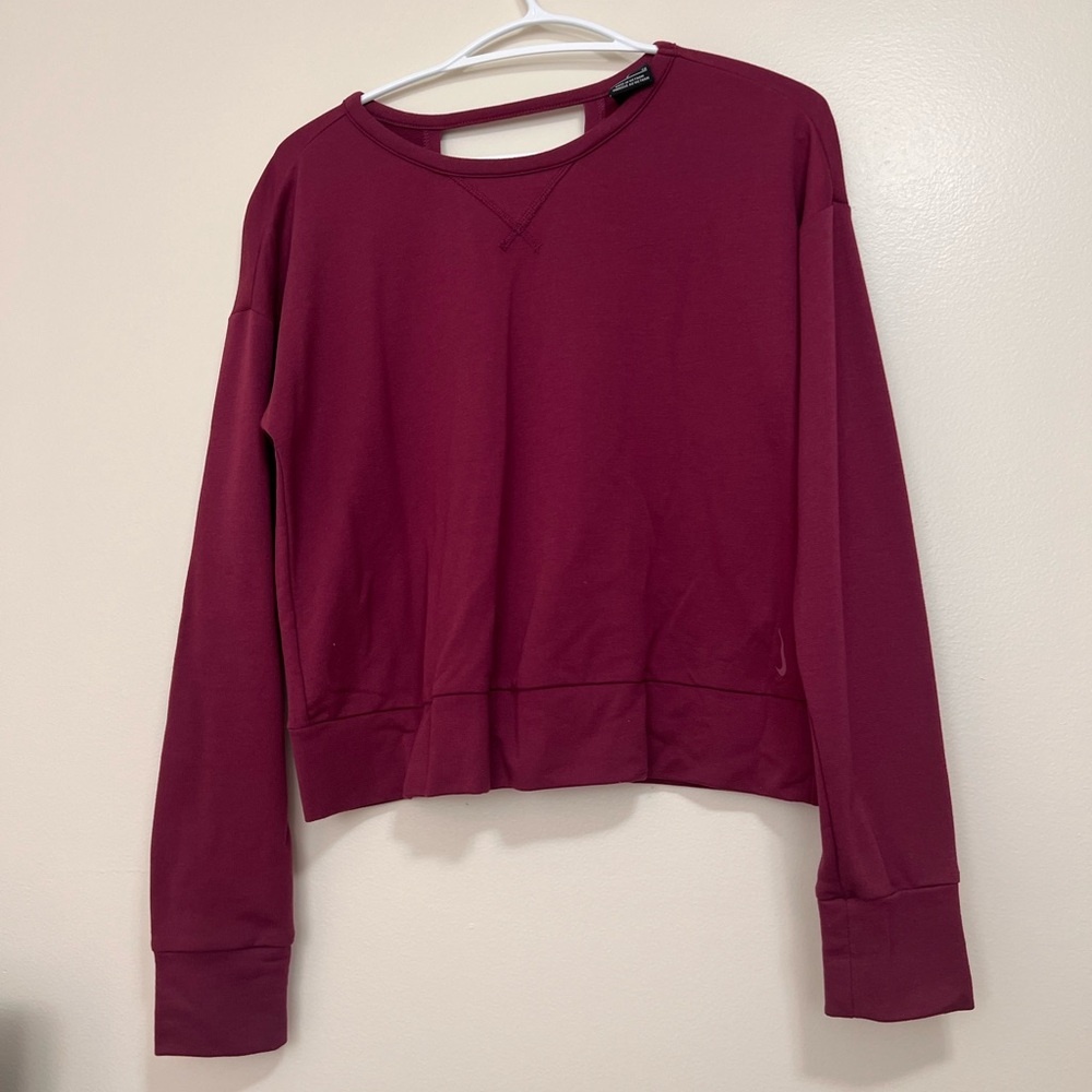 Nike lightweight sweater